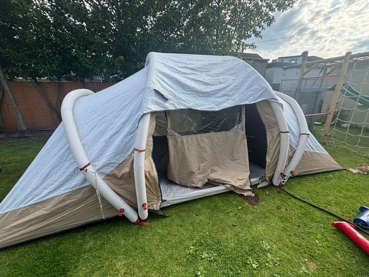 4-person, 2-bedroom inflatable camping tent - Image 2