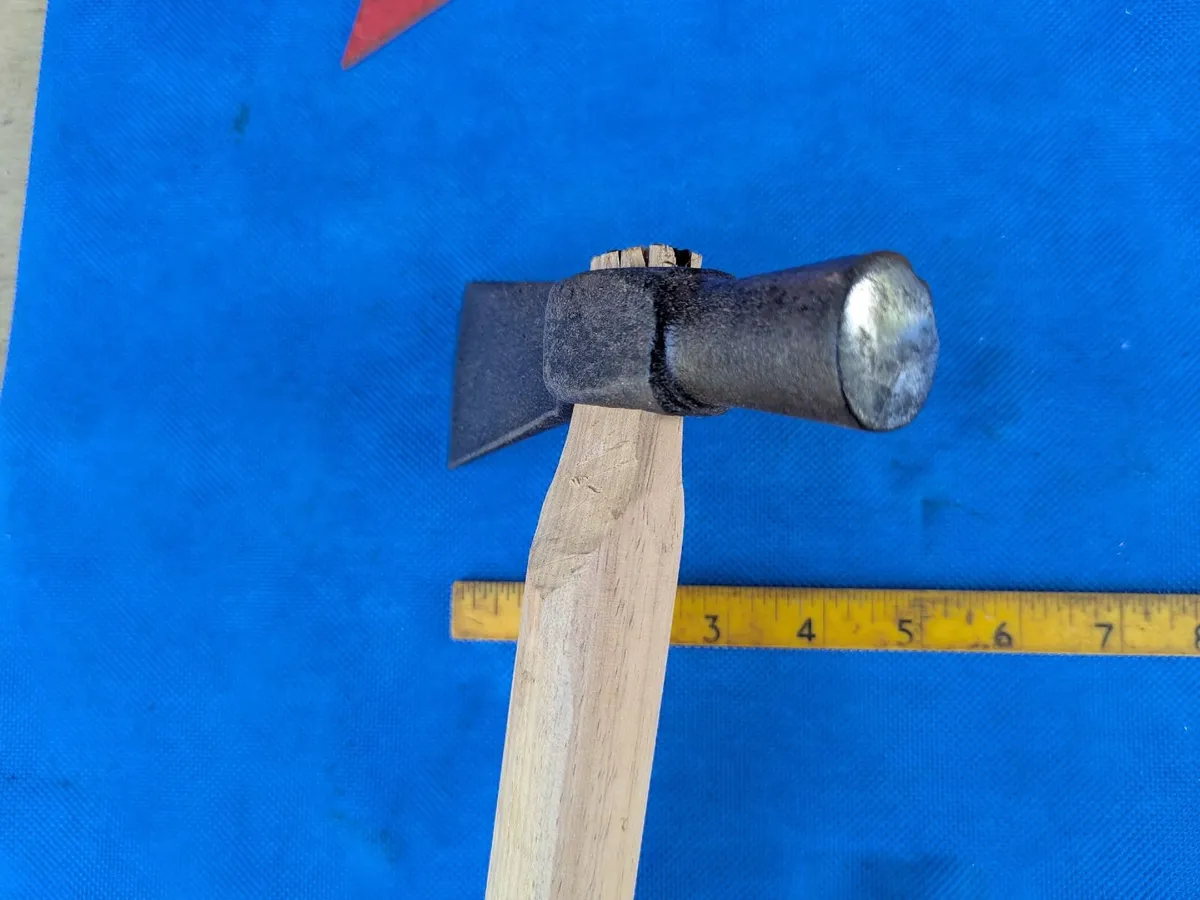 Hammer / Axe - Image 2