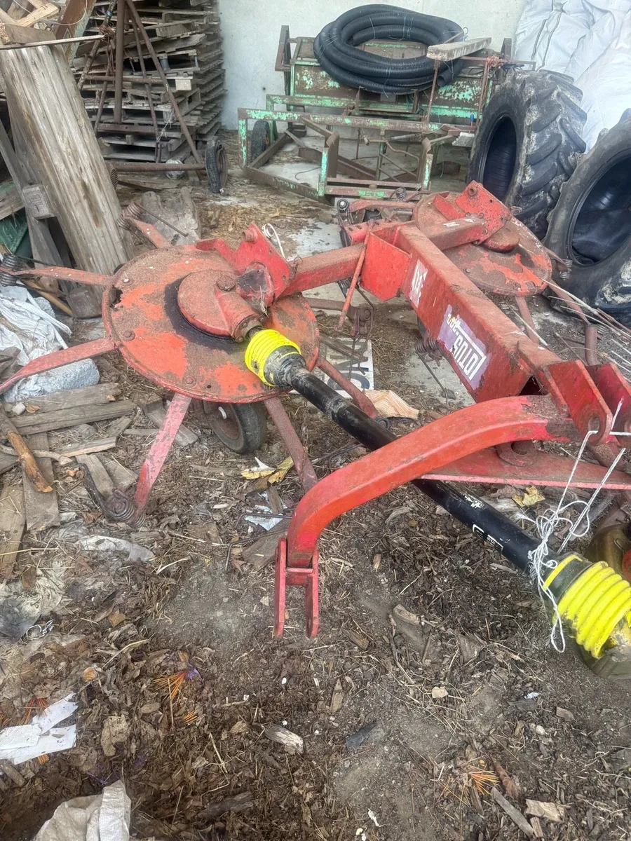 Lely 300 hayrake - Image 3