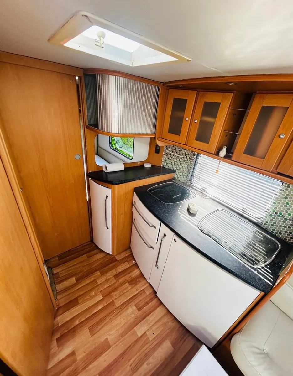 2007 4 berth ethleffs caravan for sale. - Image 4