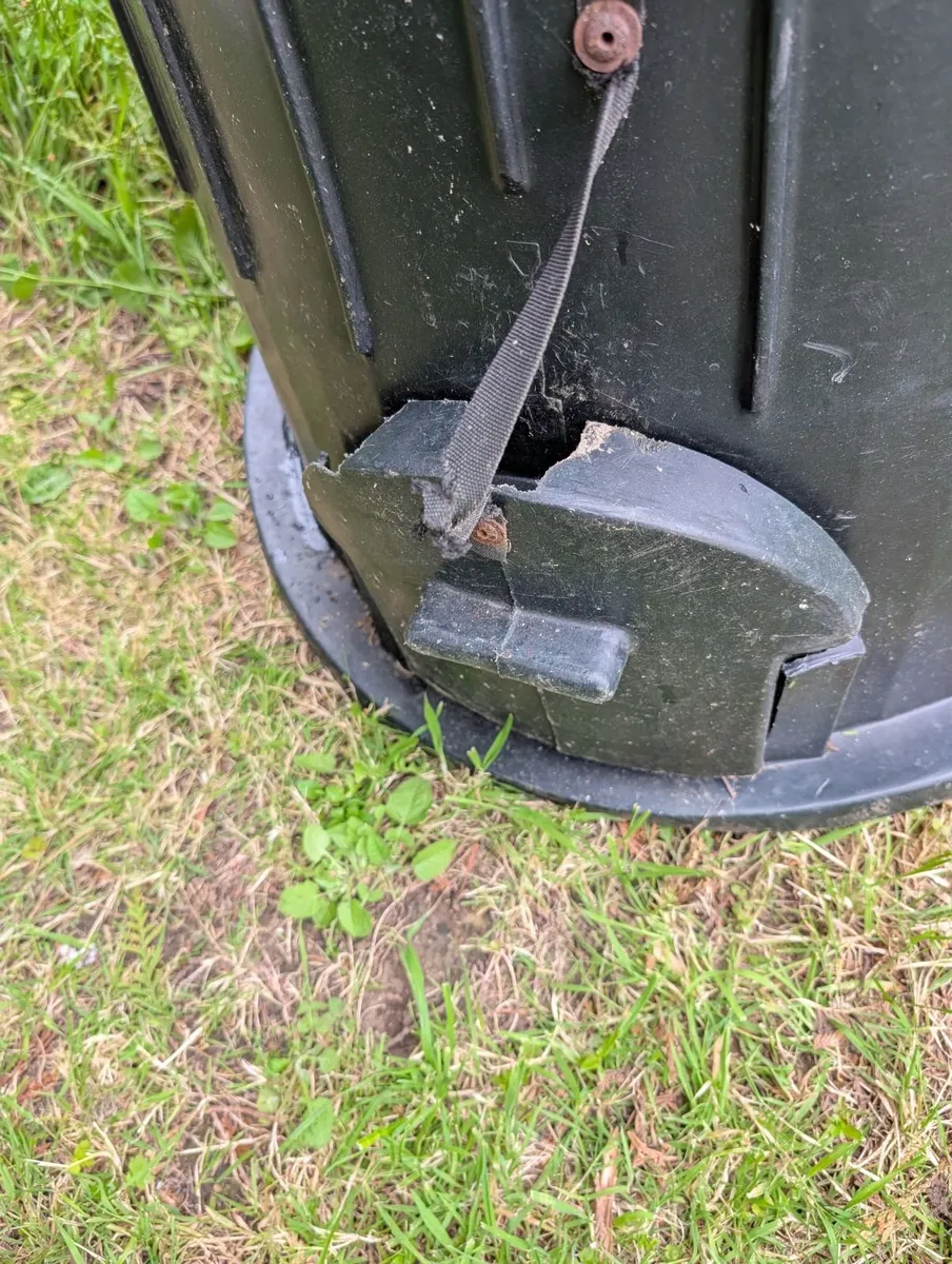 Free Compost bin - Image 2