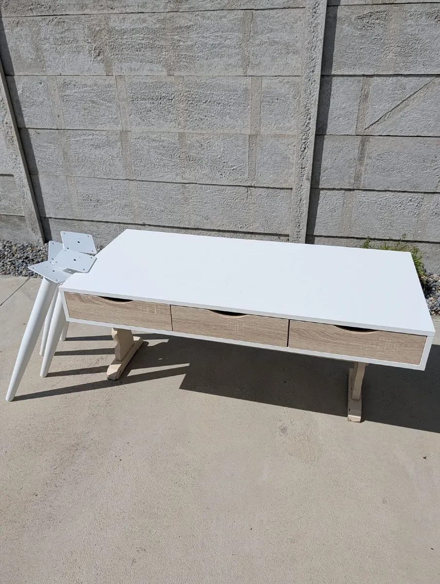 Desk / Table - Image 3