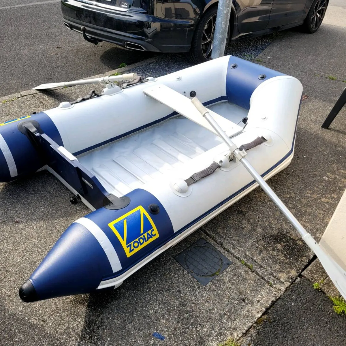 Zodiac c240 rib tender fishing boat as new - Image 1