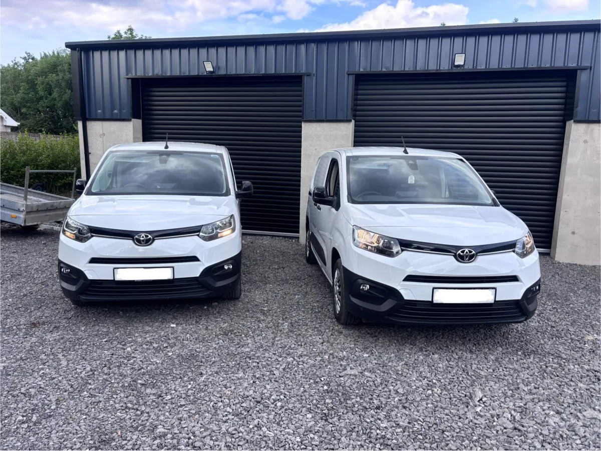 2024 Toyota Proace City - Image 2