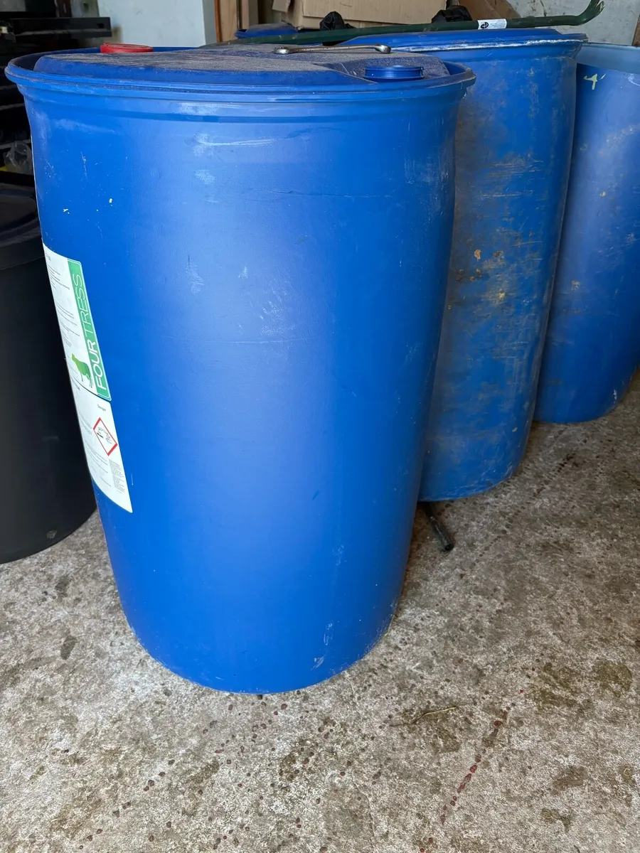 200L blue barrels FREE!!
