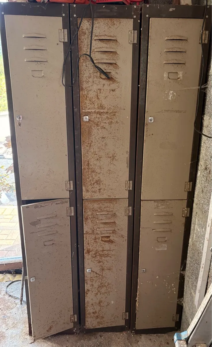 Storage units - Image 3