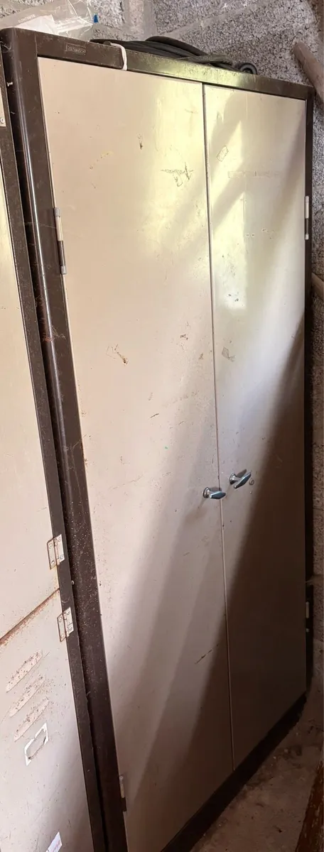Storage units - Image 4