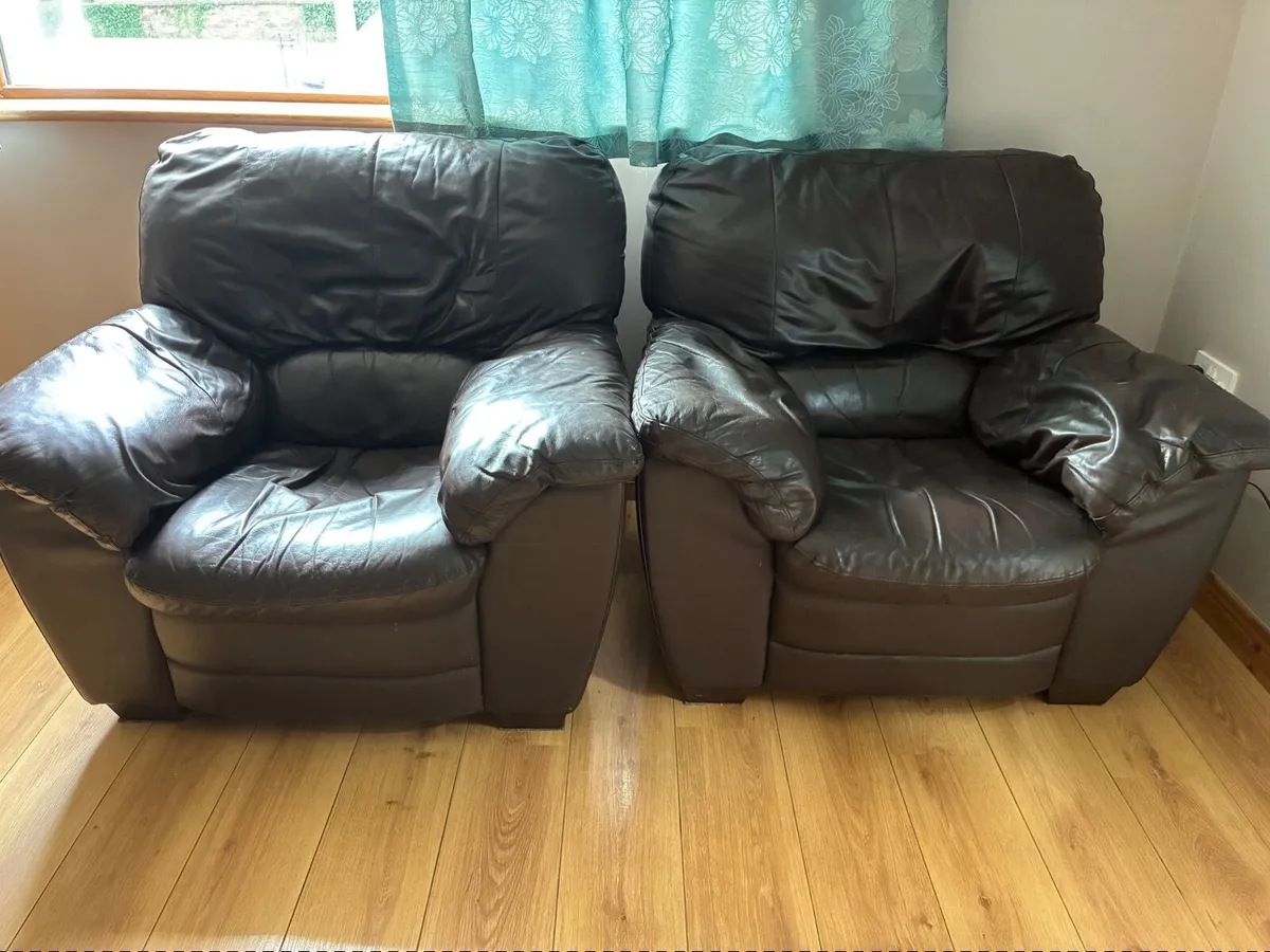Armchair - Image 4