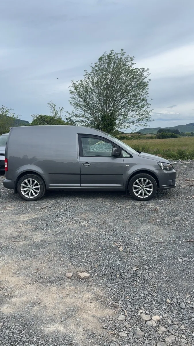 Volkswagen caddy - Image 2
