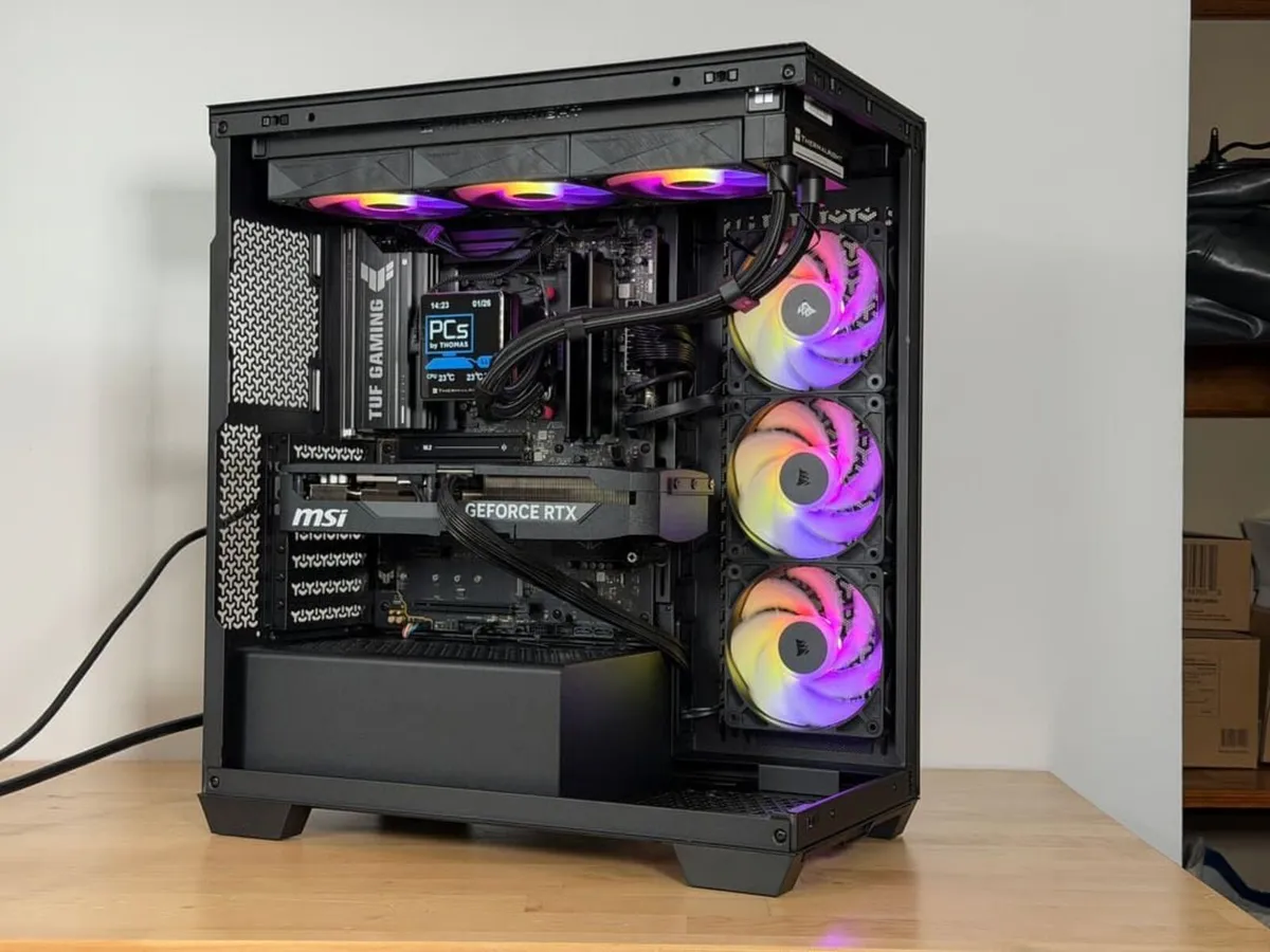 High End Gaming PC | RTX 5080 | 9800X3D - Image 1