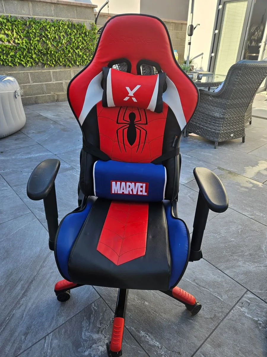Gaming chair - Image 1