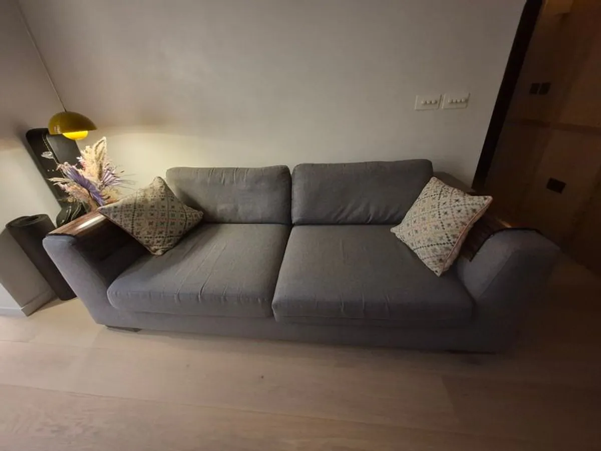 Couch for sale, manufactured by Soul Furniture - Image 1