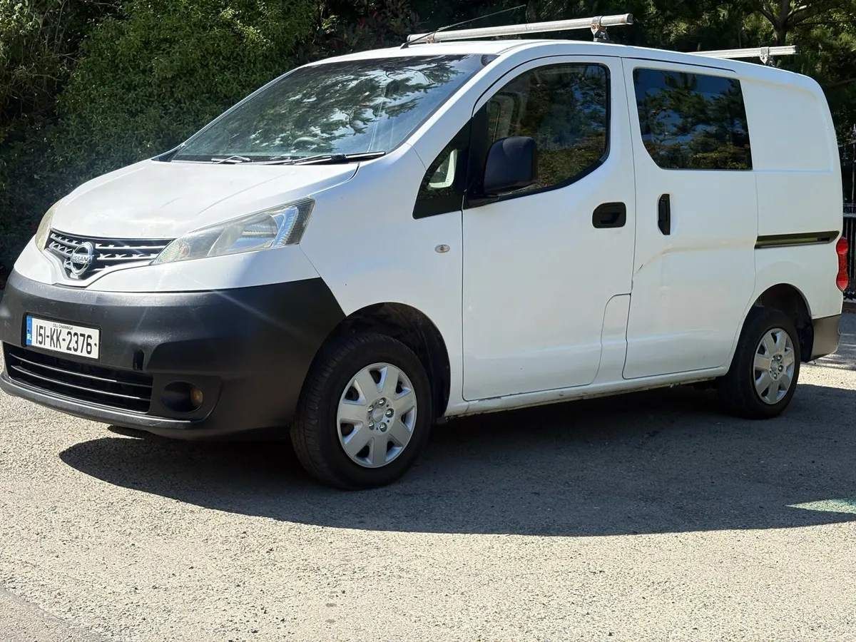 2015 Nissan NV200 - Image 2
