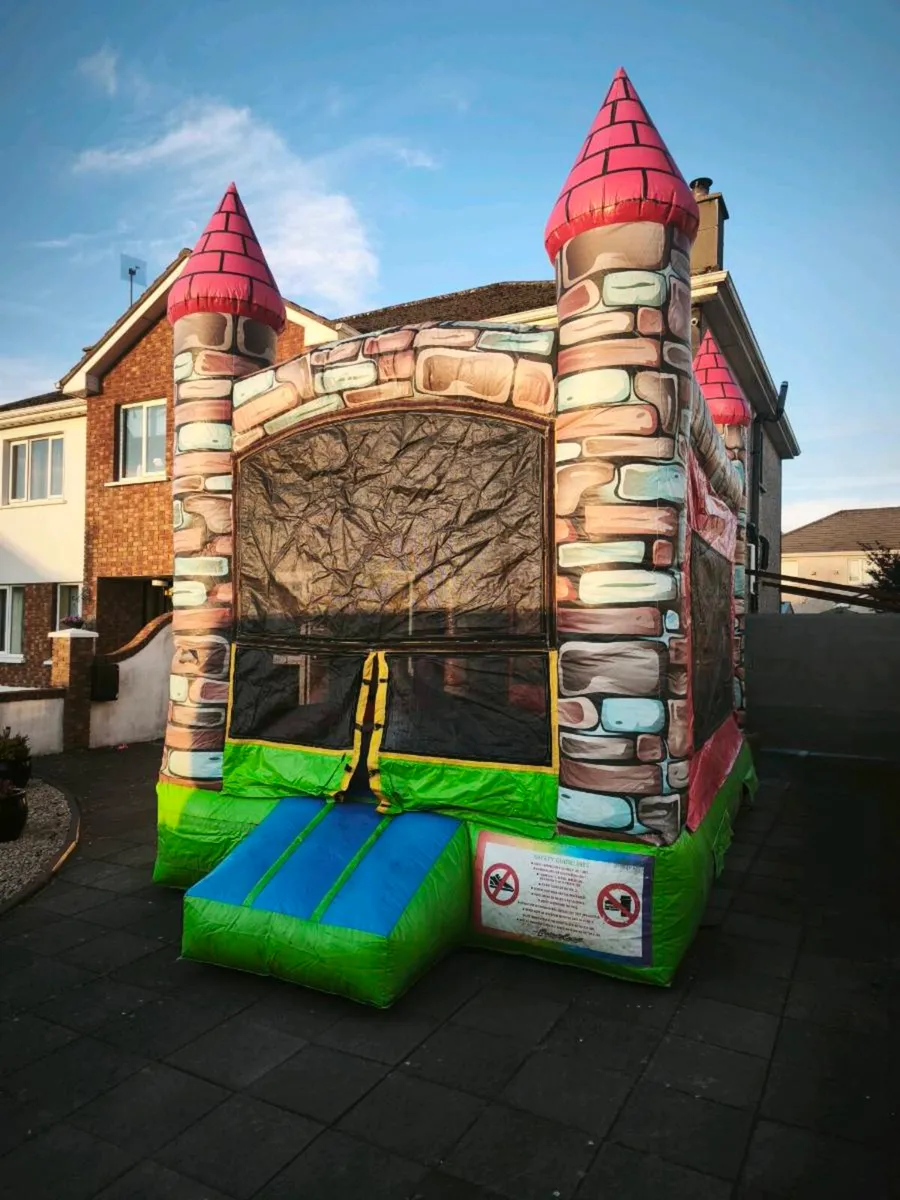 Bouncing Castle - Image 2