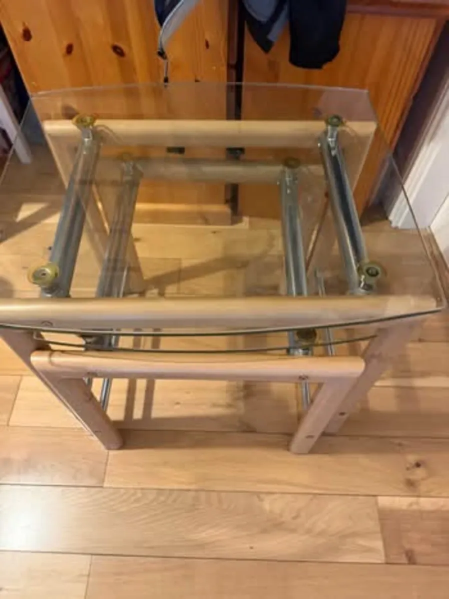 Nest of tables - Image 1