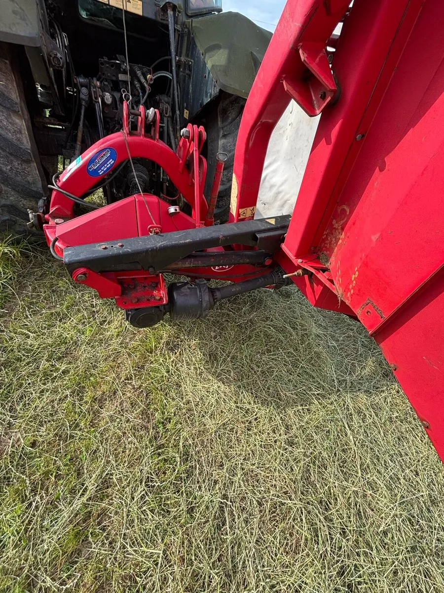 LELY 320MC 10 ft mower/conditioner. - Image 4