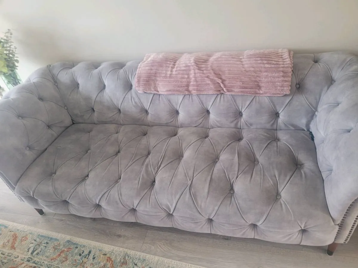 Sofa - Image 4