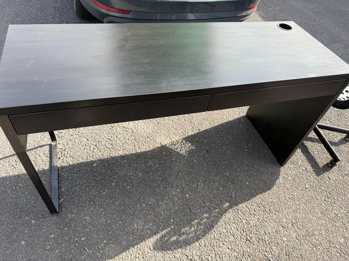 Desk with chair - Image 2