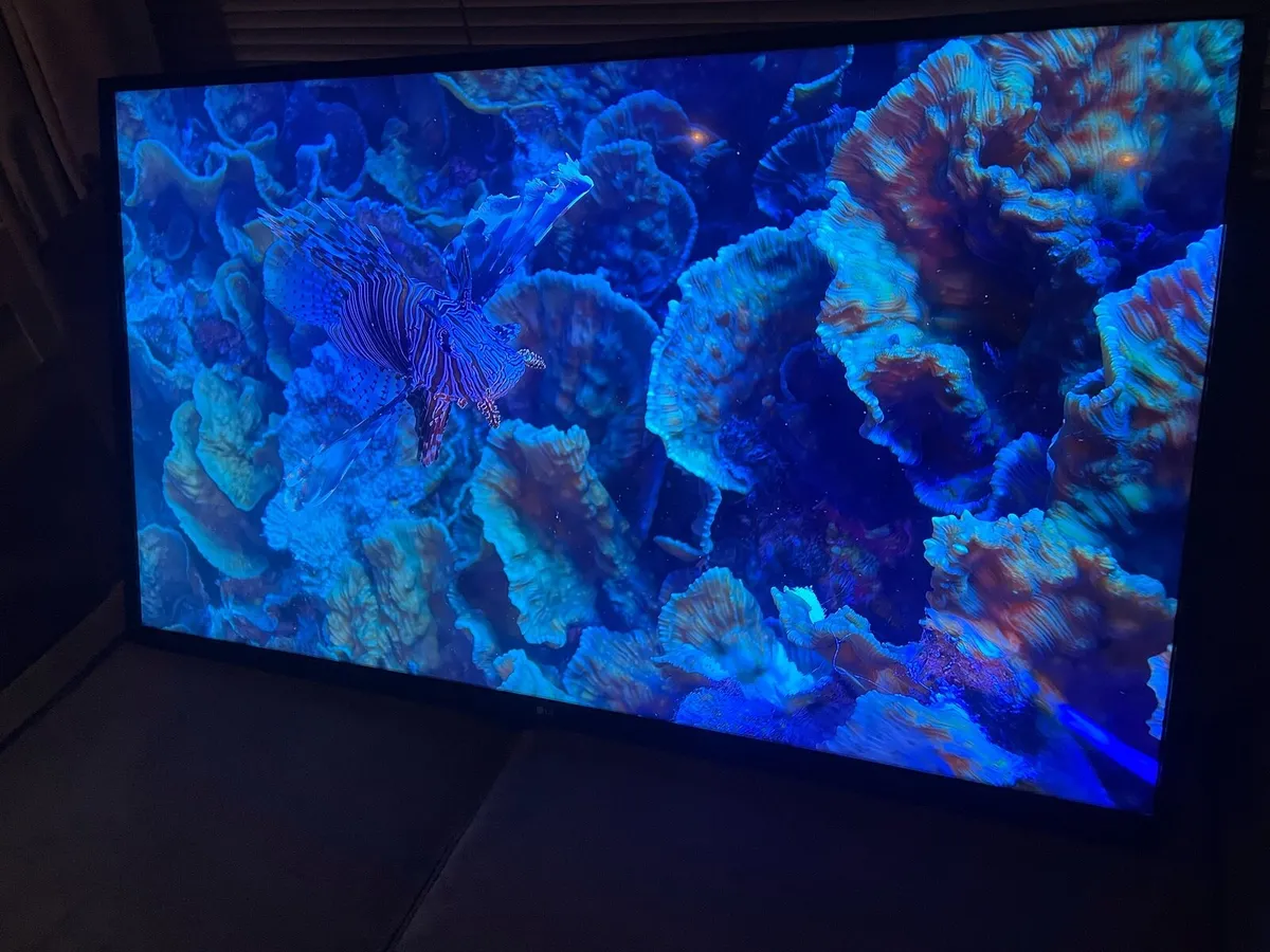 50” LG ULTRA HD 4k SMART TV - Image 3