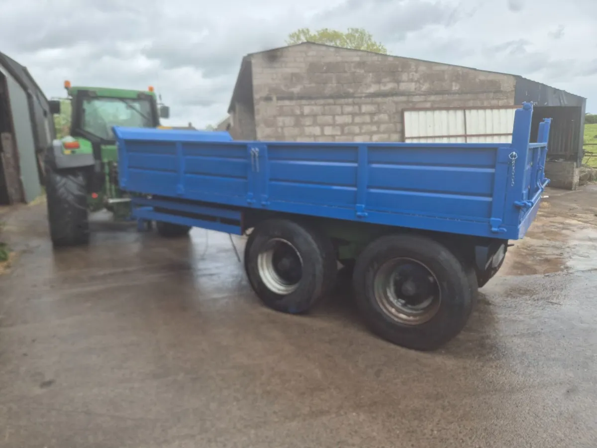 Tipping trailer - Image 3