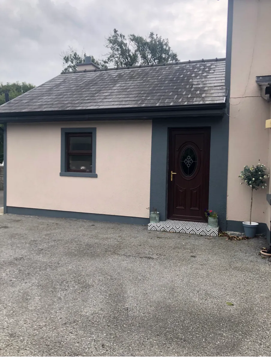Holiday Rental - Image 2