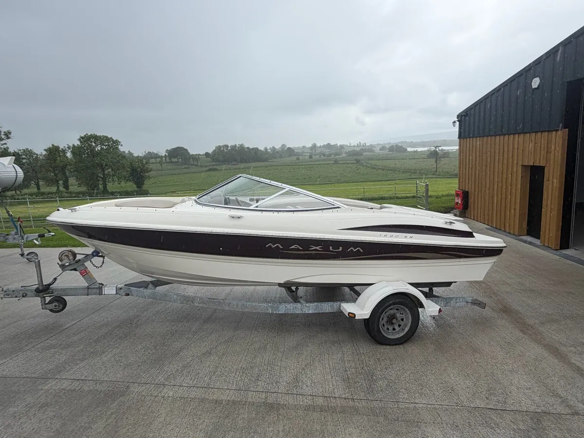 Maxum 1800 scr speedboat 4.3 V6 boat - Image 1