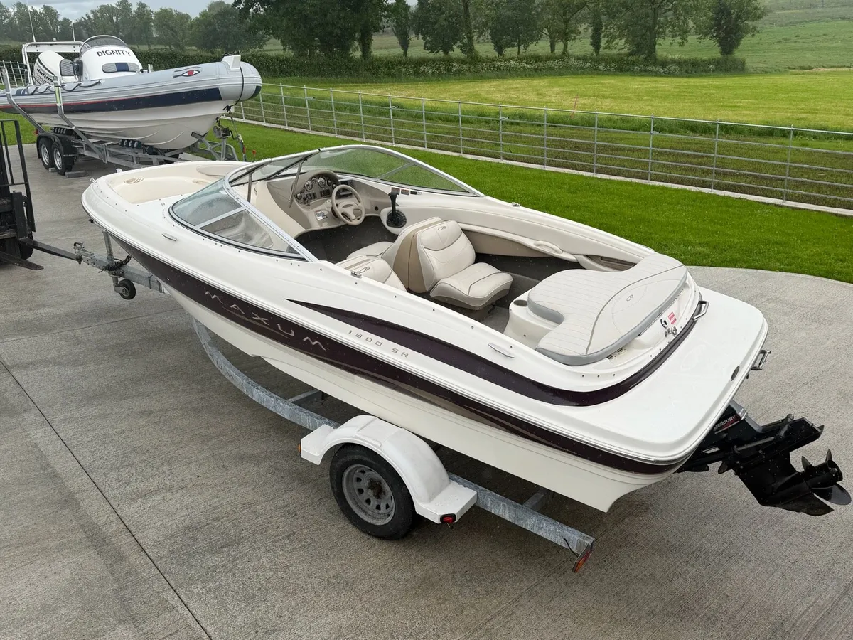 Maxum 1800 scr speedboat 4.3 V6 boat - Image 2