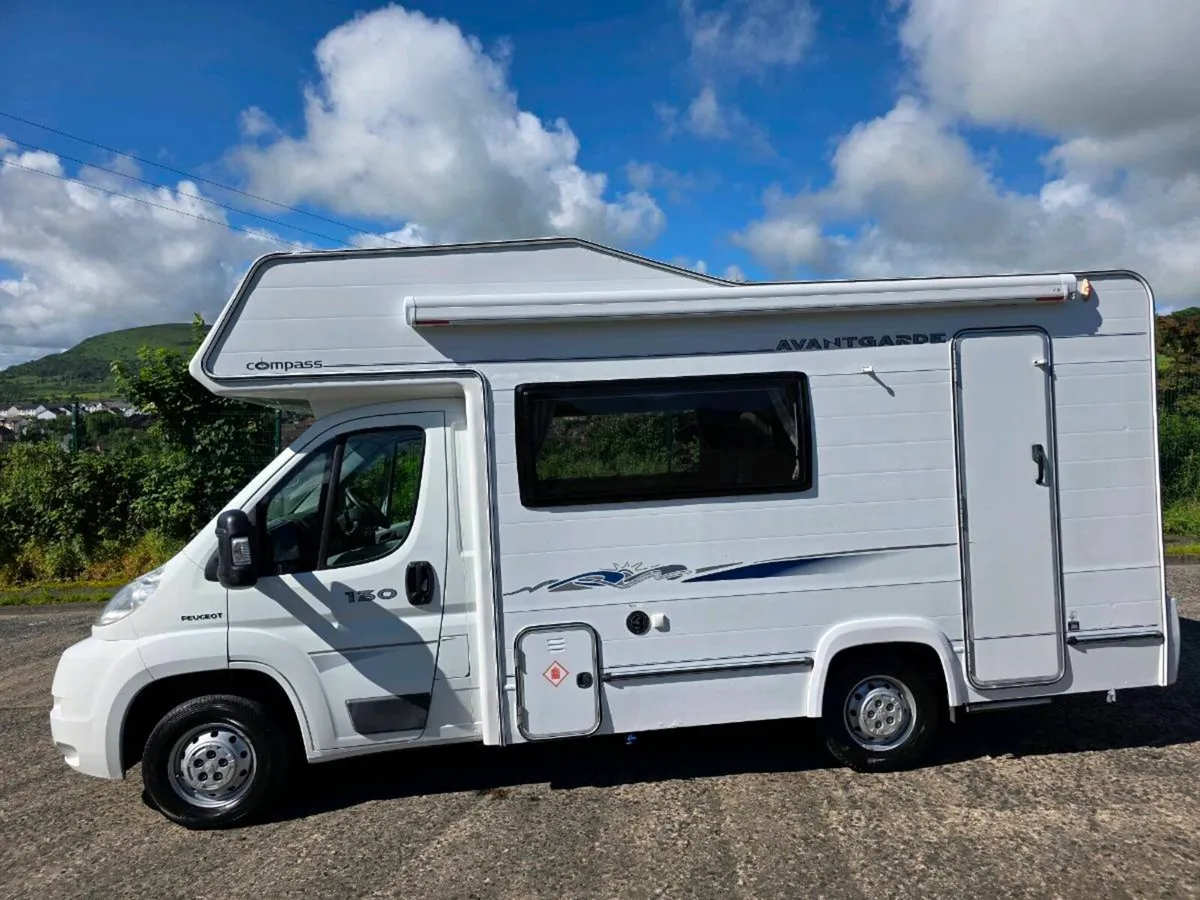 Peugeot Campervan - Image 3