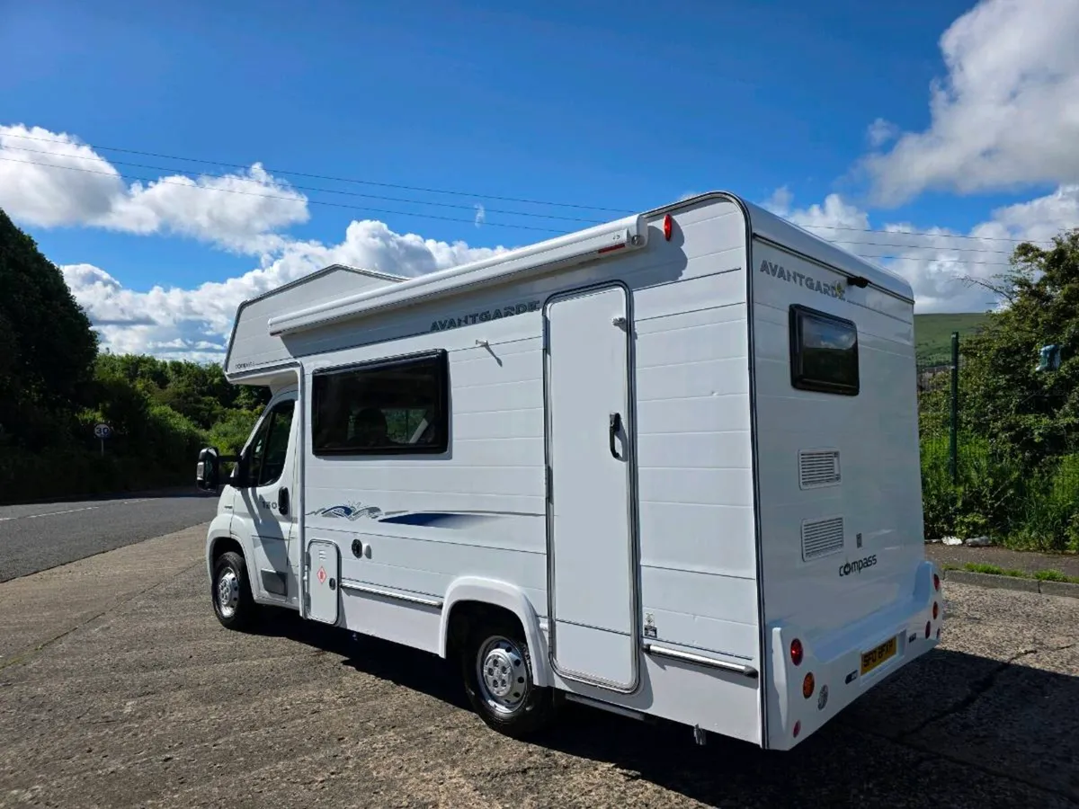 Peugeot Campervan - Image 4