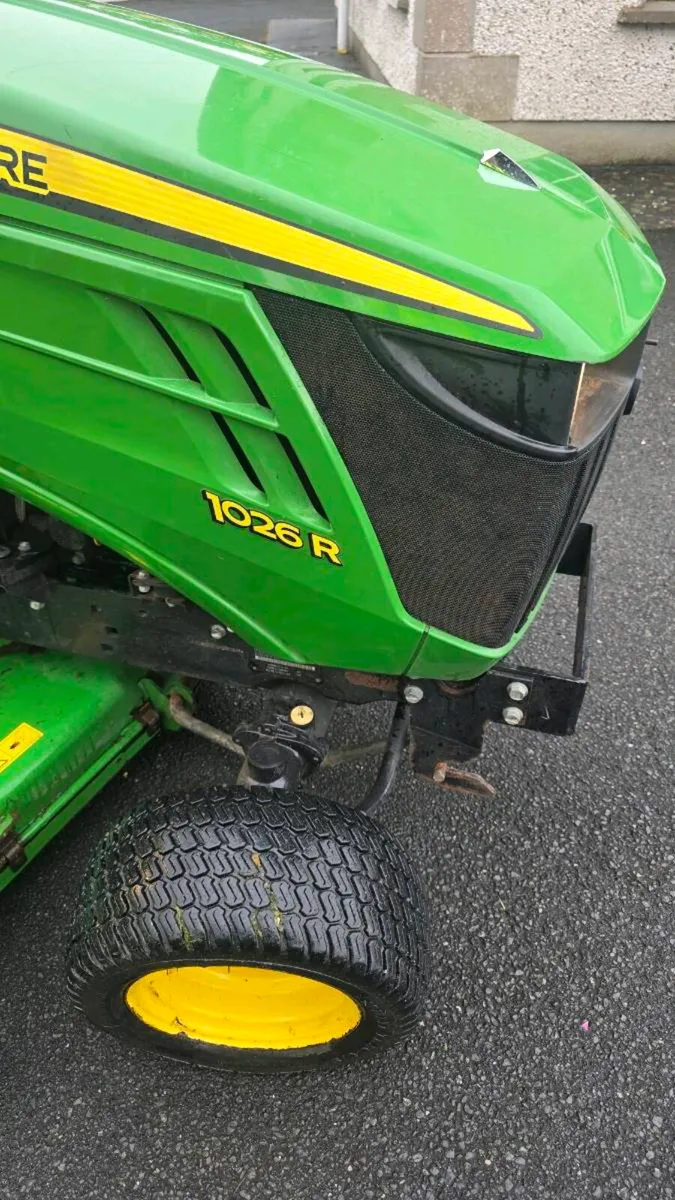 John Deere 4x4 diesel compact tractor - Image 4