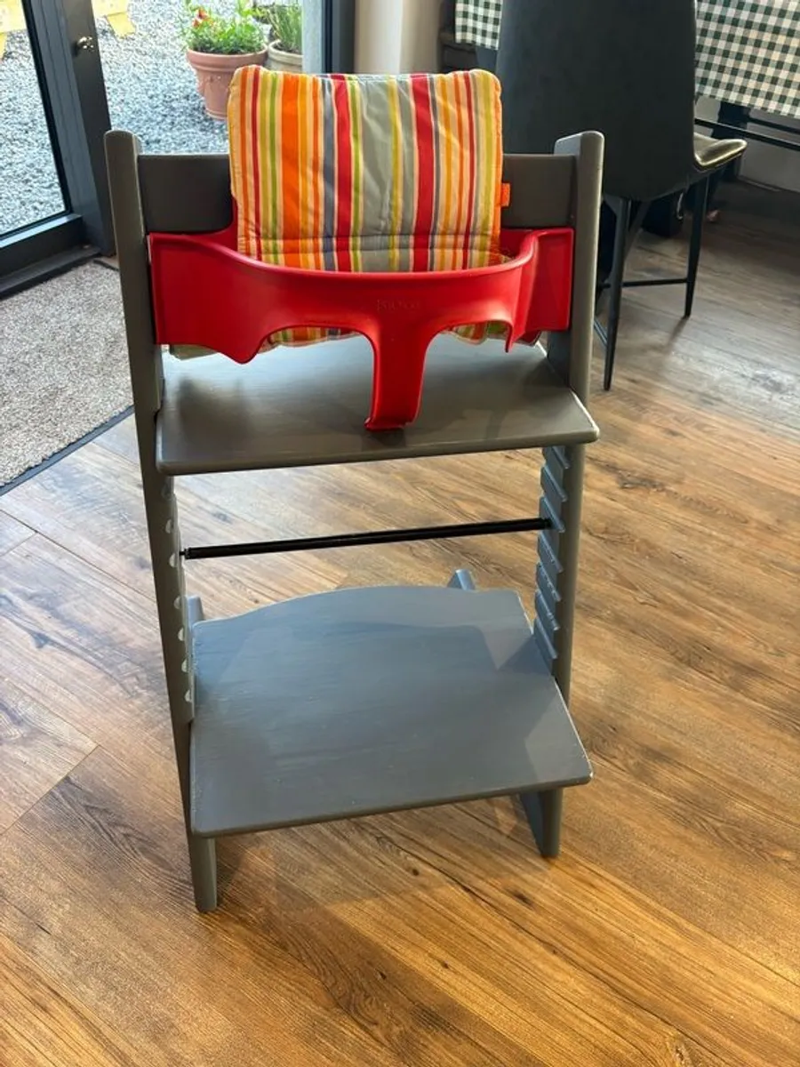 Stokke Tripp Trapp Chair with accessories - Image 1