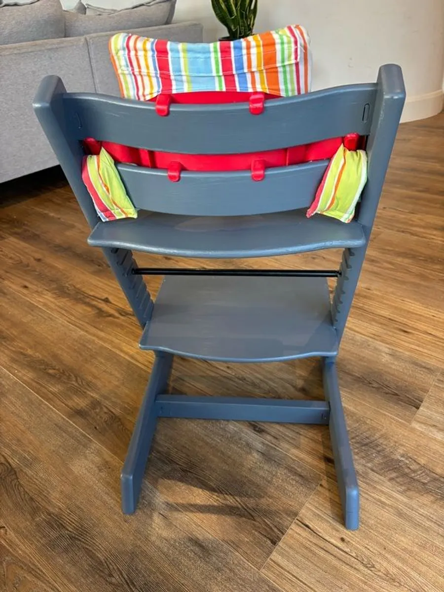 Stokke Tripp Trapp Chair with accessories - Image 3