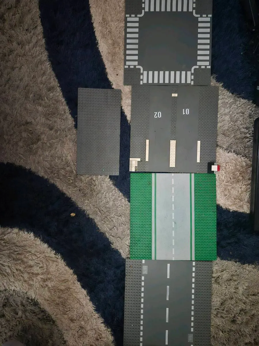 Lego Lot - Image 2