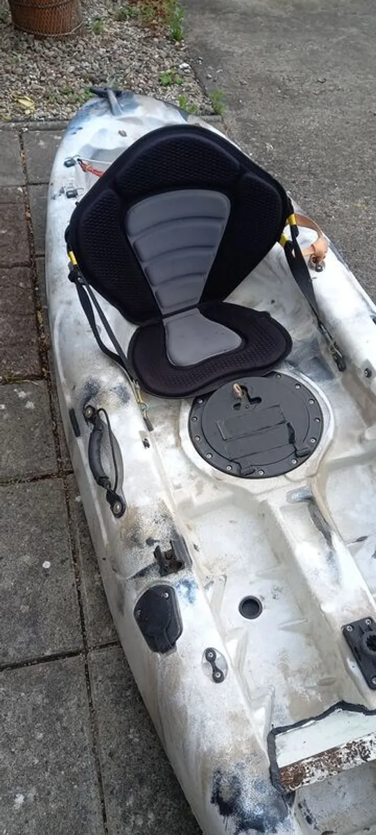kayak - Image 1