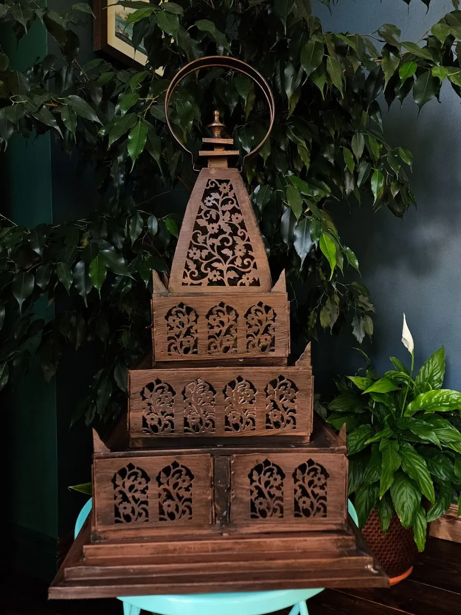 Pagoda lantern - Image 2