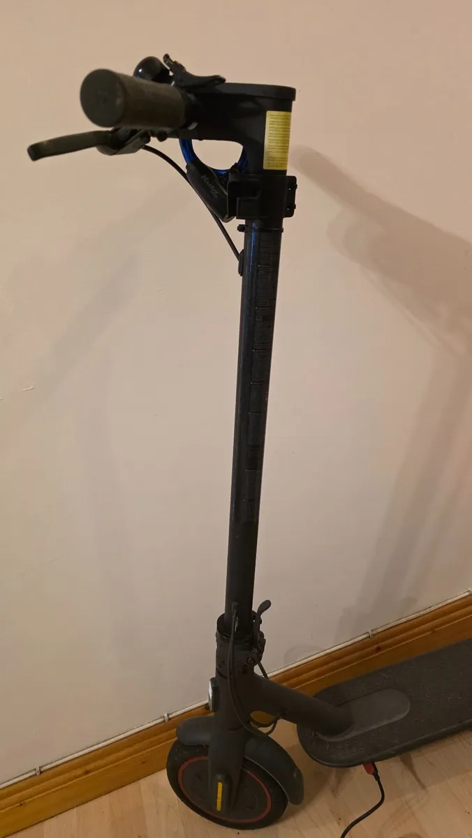 Xiaomi Pro2 Scooter - Image 4