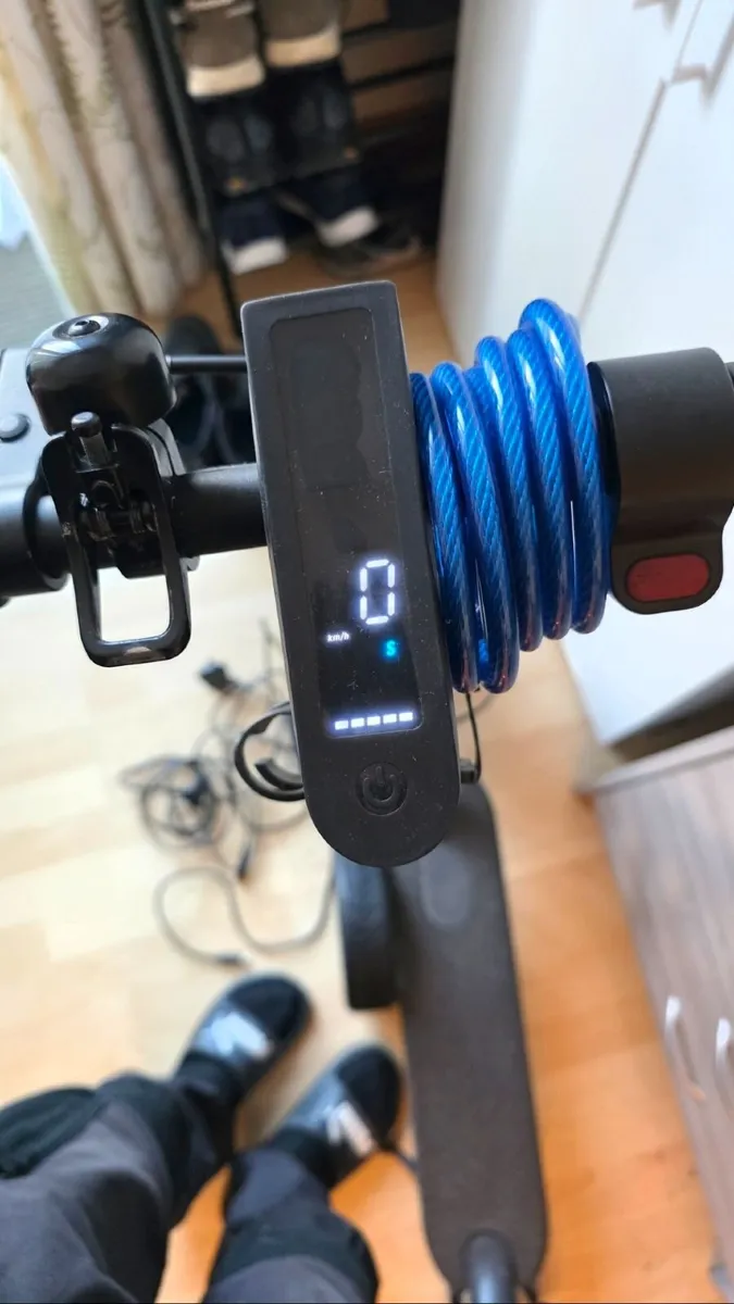 Xiaomi Pro2 Scooter - Image 3