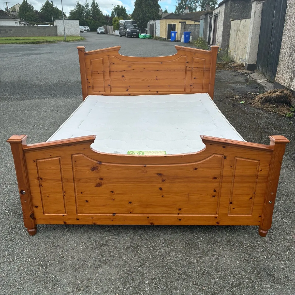 5ft King Solid Bed frame & Mattress - Image 1