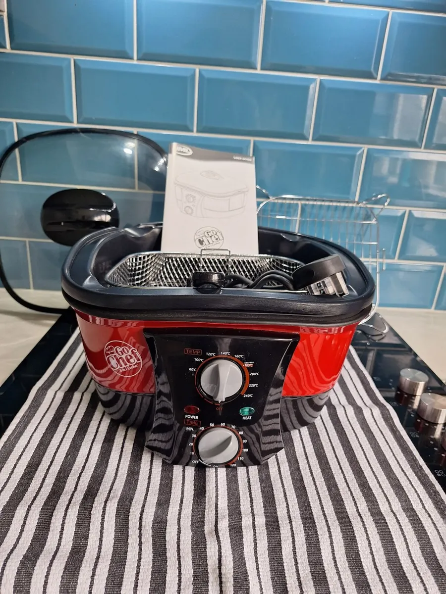 Go Chef 8 in 1 cooker - Image 1