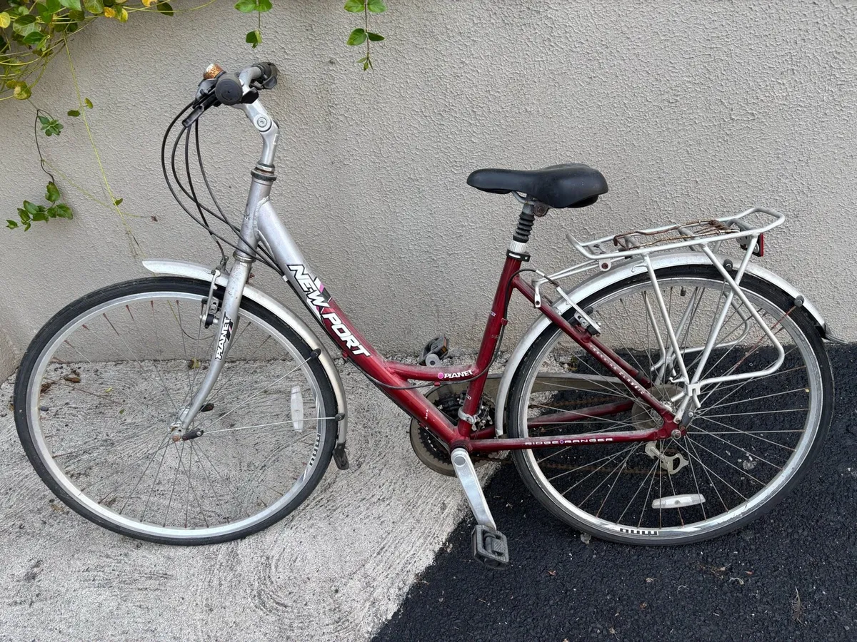 Woman’s bike - Image 1