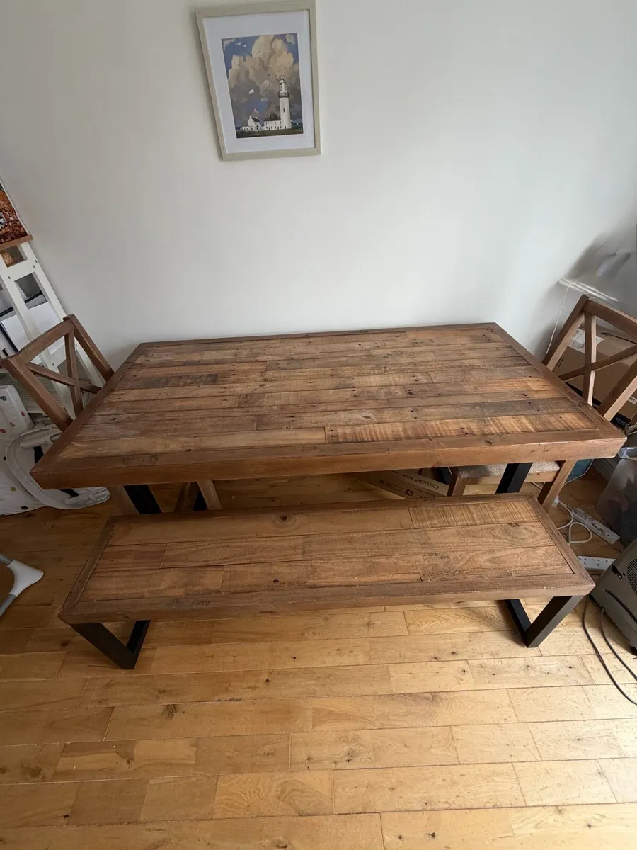 Ford Dining Set - Image 1