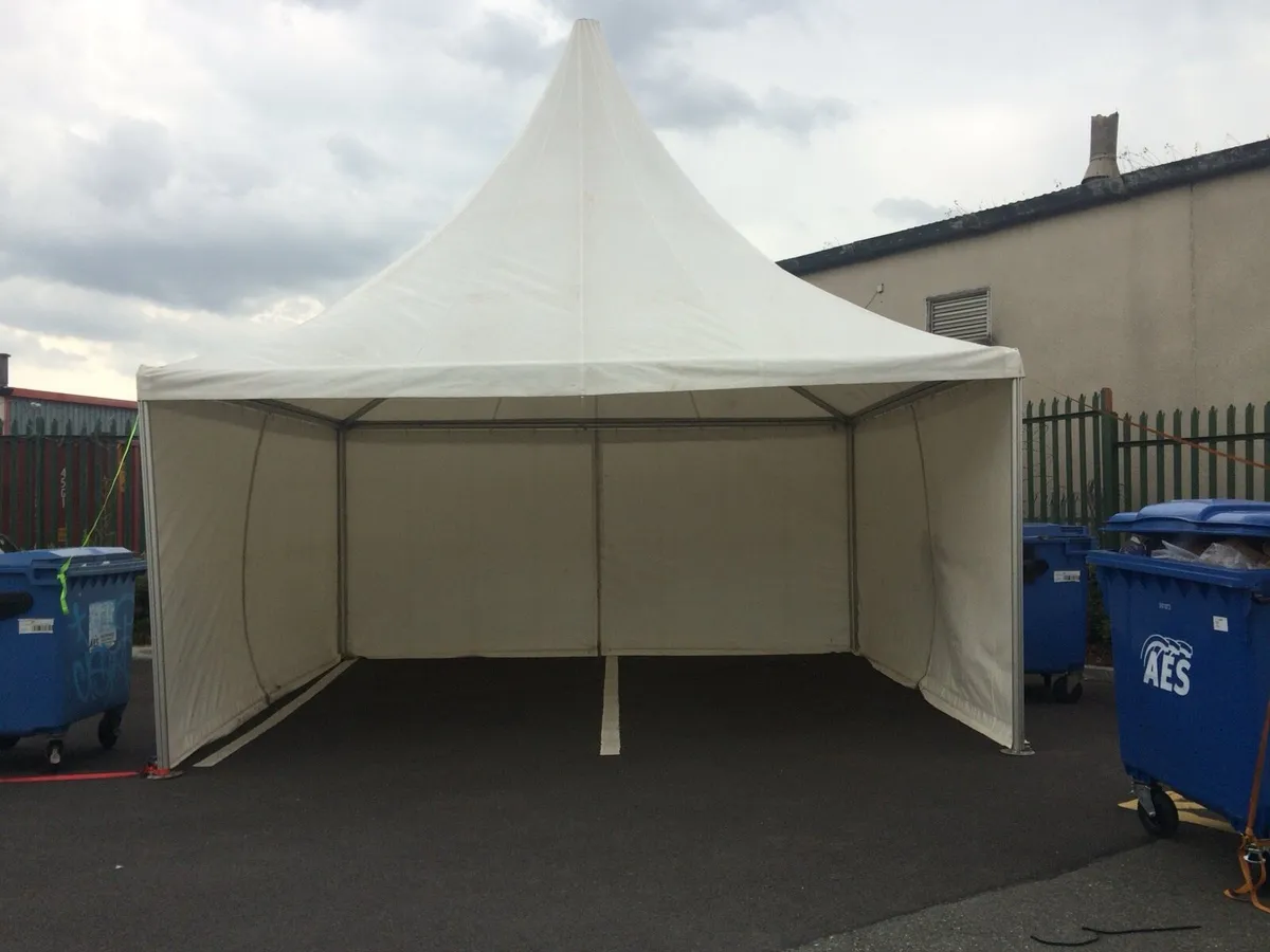 5 metre x 5 metre Marquee - Image 3