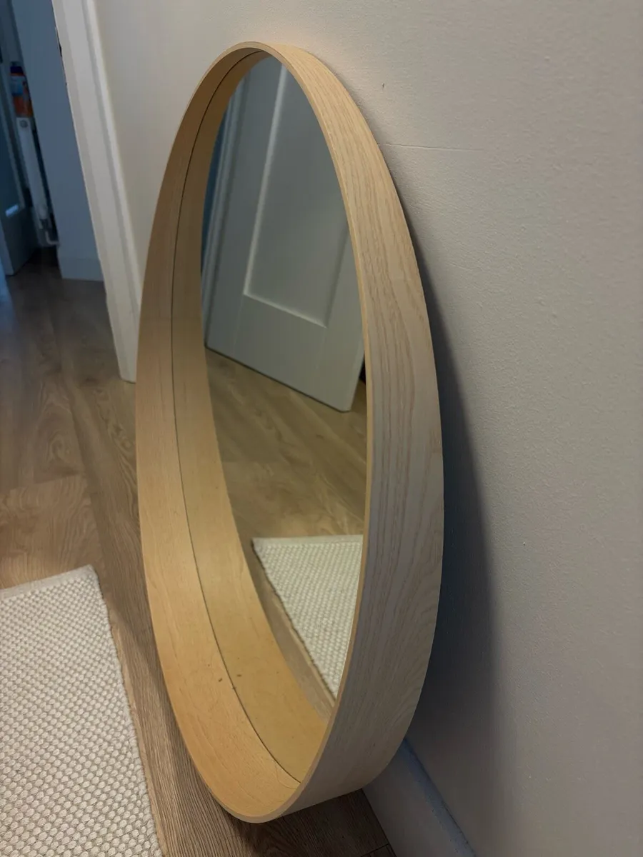Round mirror - Image 2
