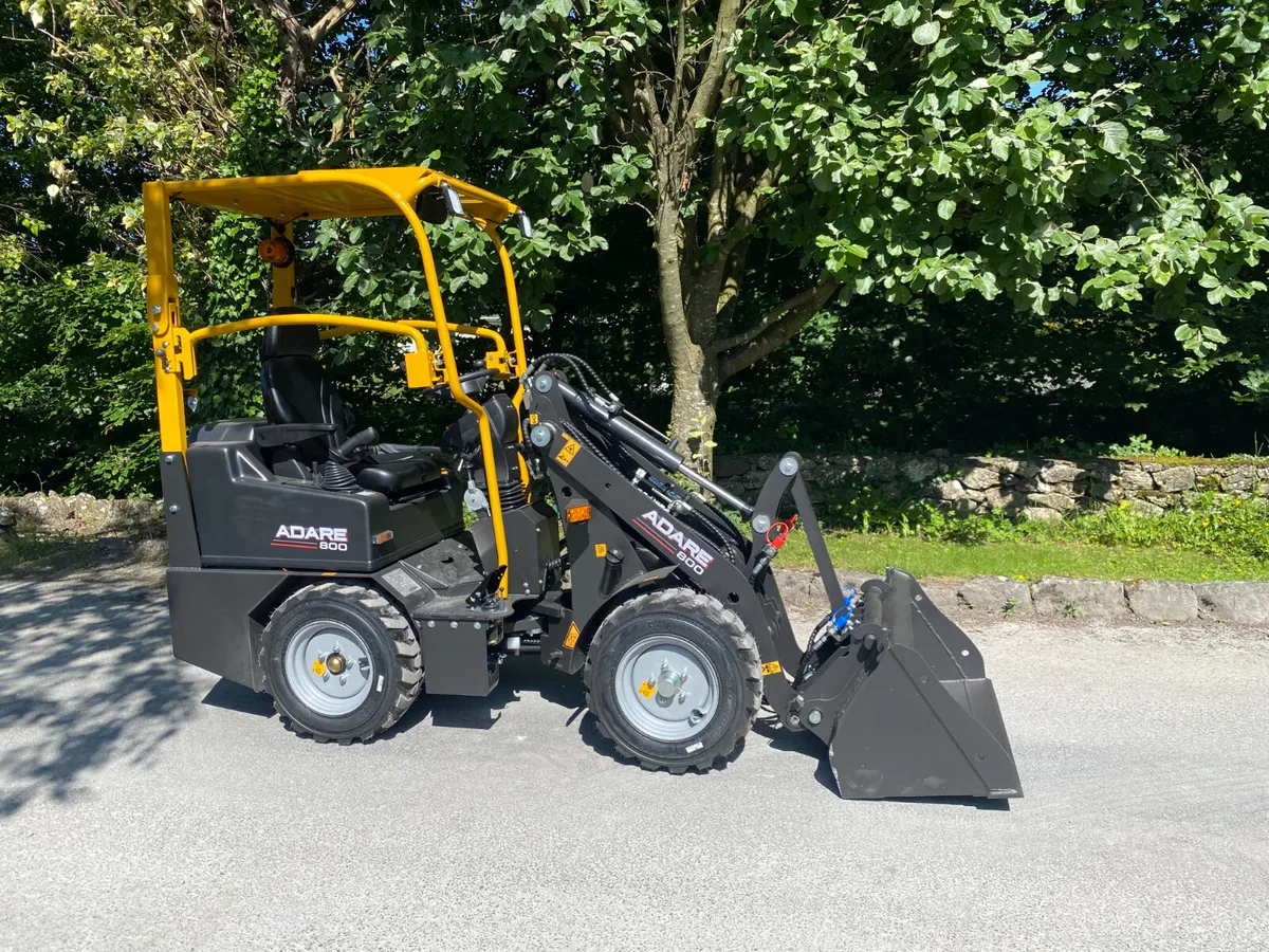 Adare 800 Mini Loader For Sale (New) - Image 1