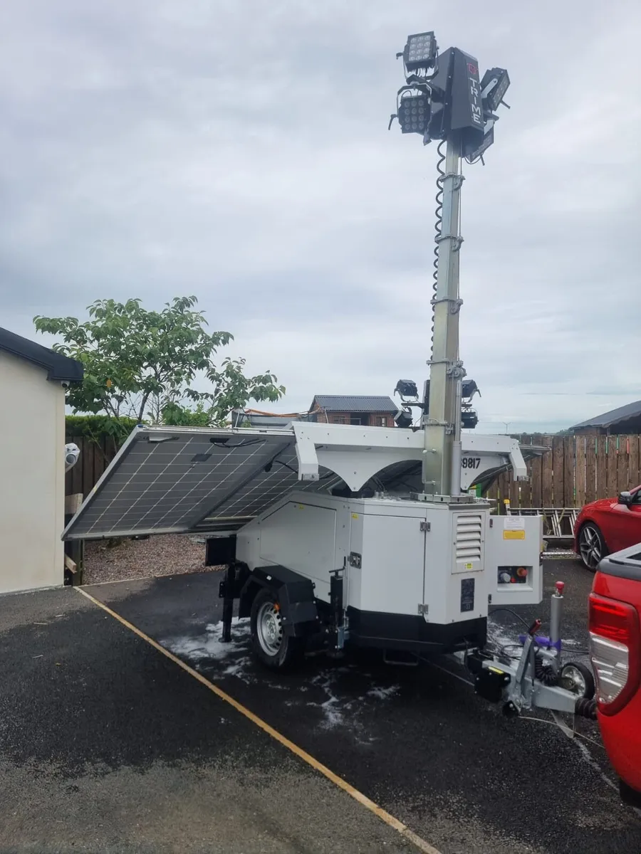 Trime X Solar Lighting Tower - Image 1