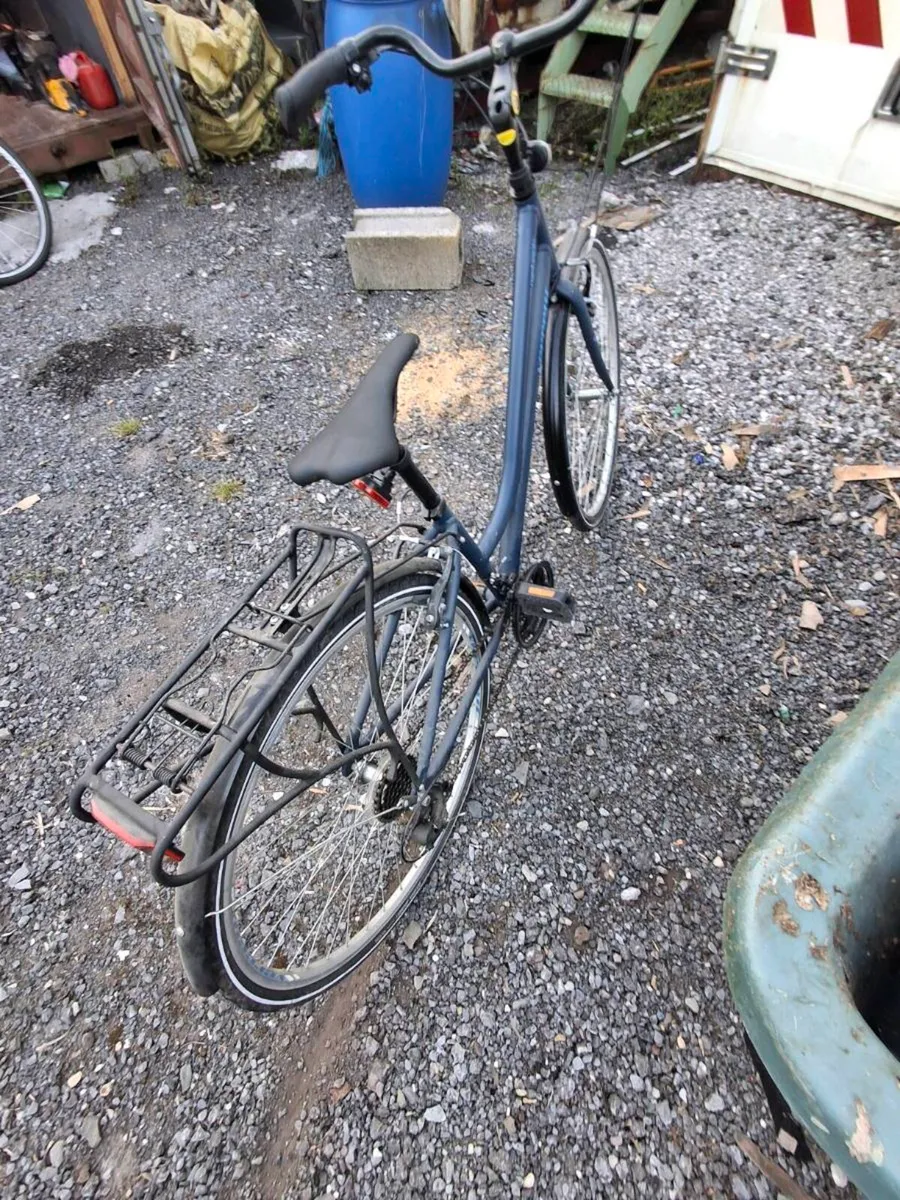 2 bikes - Image 1