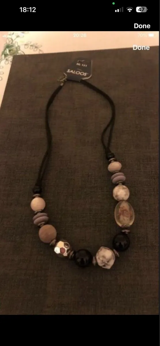 Ladies BNWT necklace €5 - Image 4