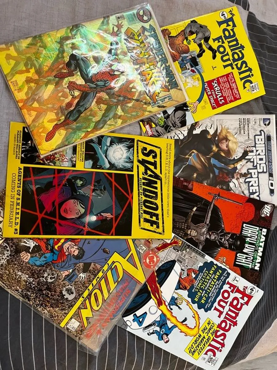 bundle of Comics - Image 2