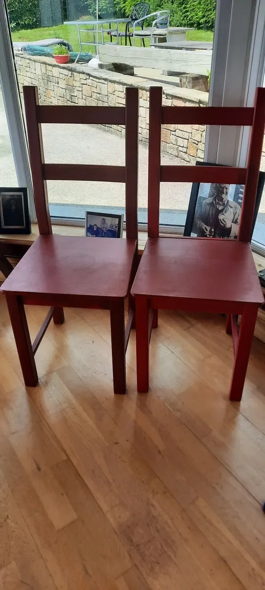Mixture of chairs and 2 high bar stools for sale - Image 4