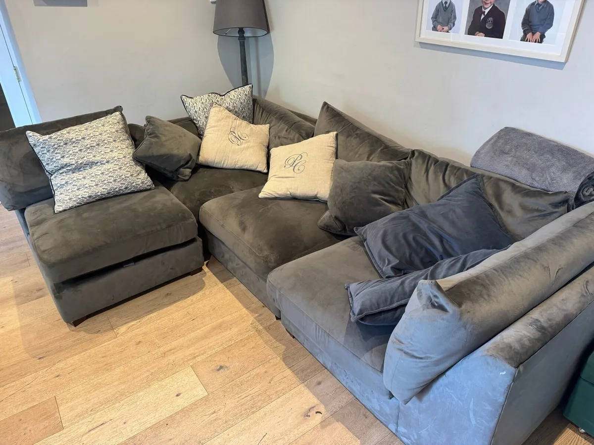 Sofa - Image 2